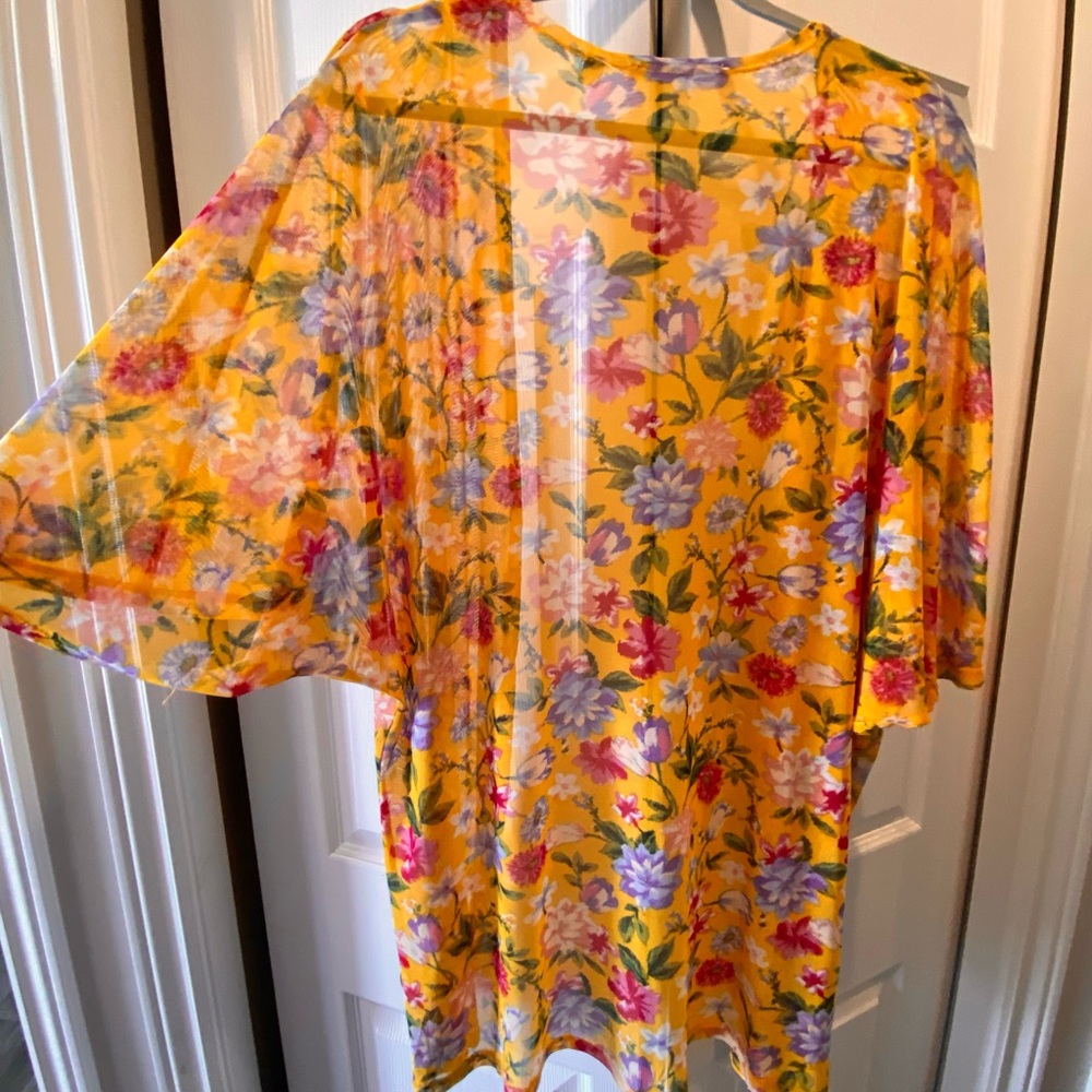 Cyrus Floral Kimono - Yellow and Multicolor